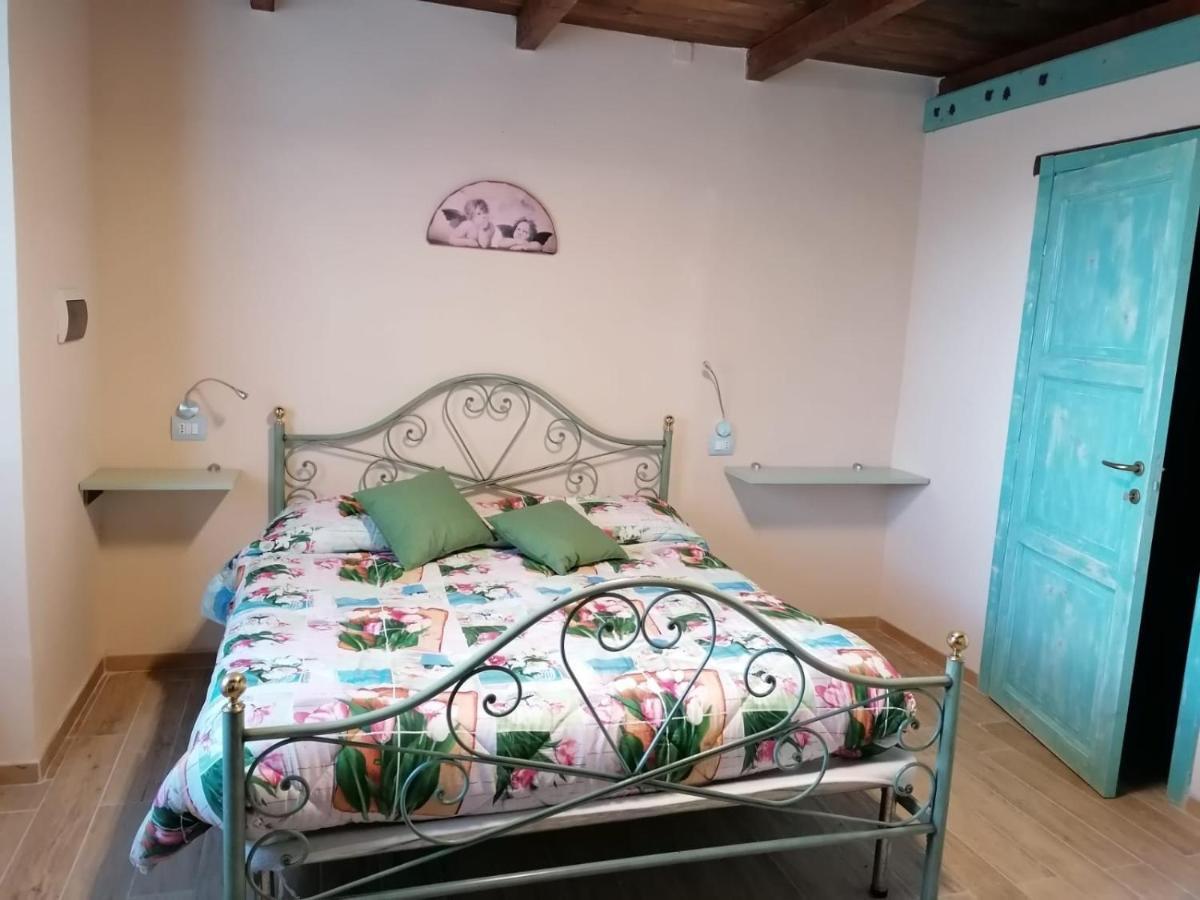 Il Castagneto Bed & Breakfast Camerino Luaran gambar